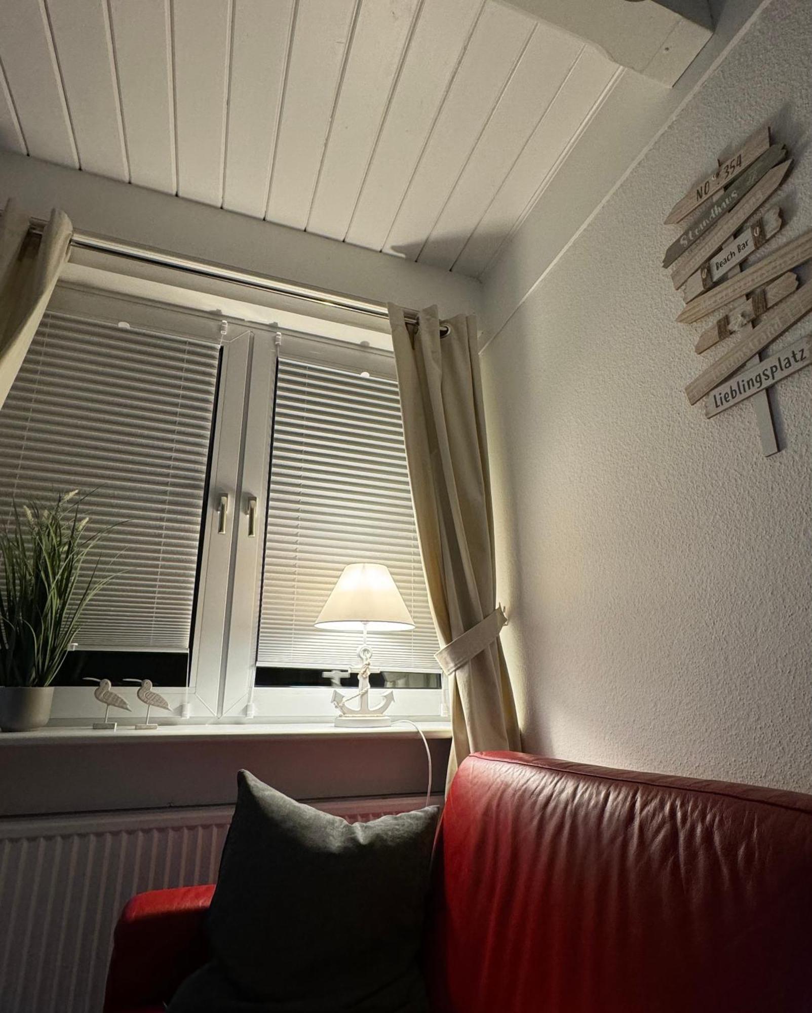 Kleine Ella Pellworm Apartment Exterior photo